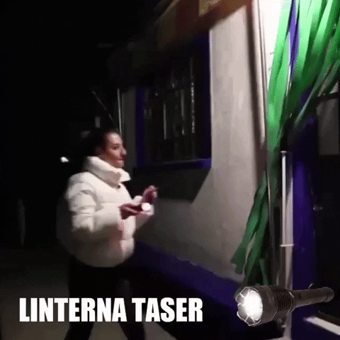 Linterna de Defensa Personal